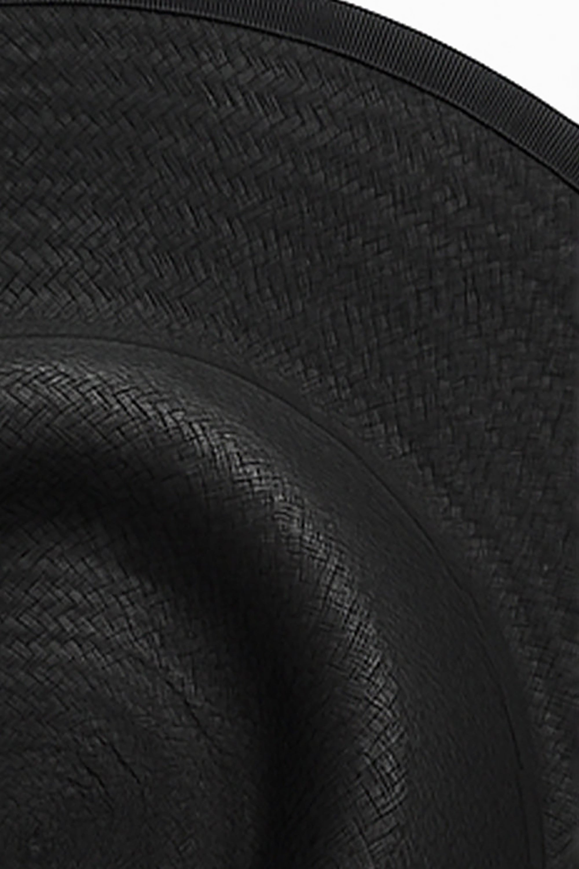 The Straw Iconic Hat - The Night