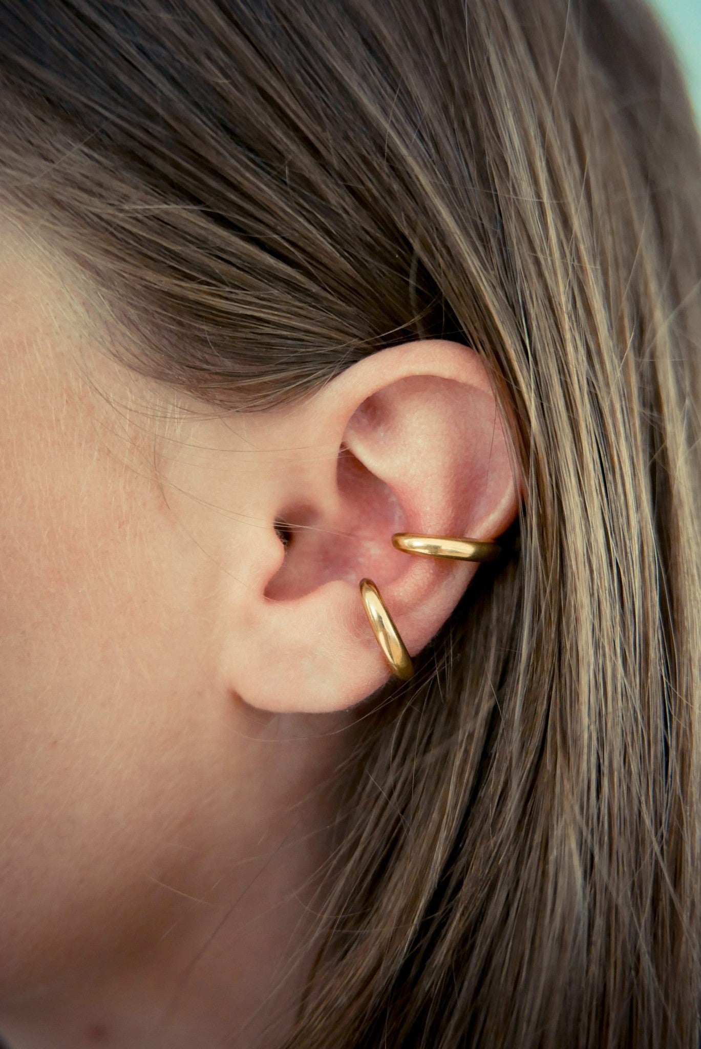 Enfold Ear Cuff - Gold