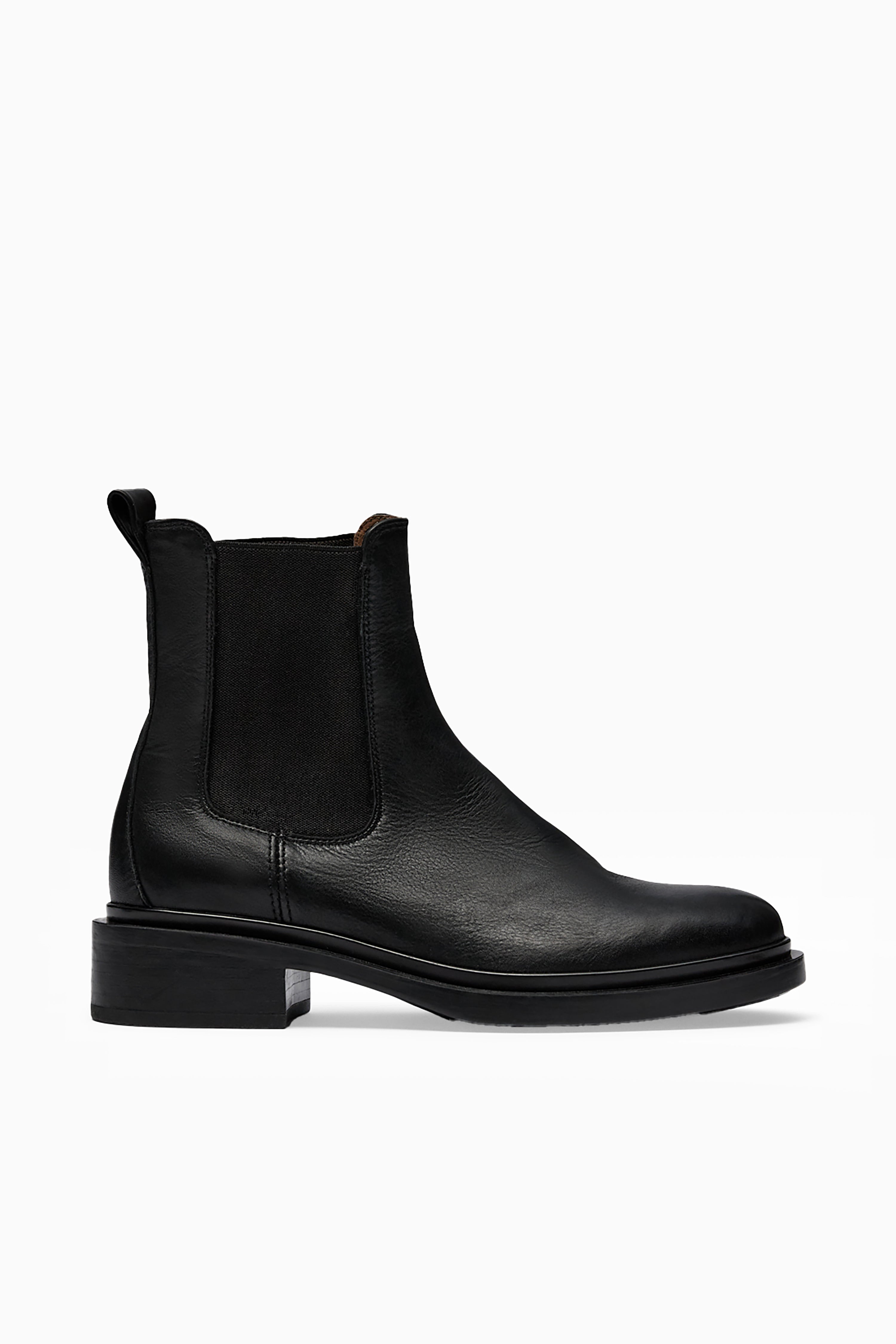 Naya Boots - Black