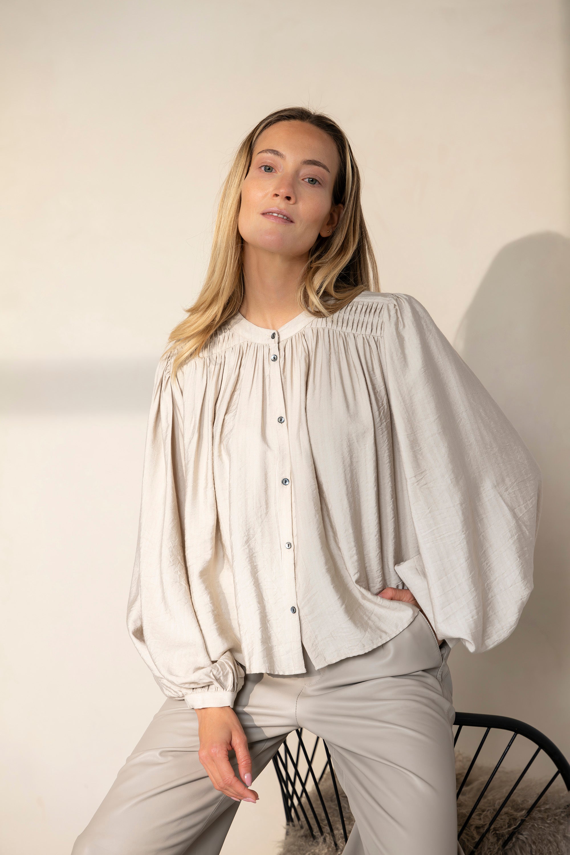  Ilay Blouse - Sand - RUM Amsterdam
