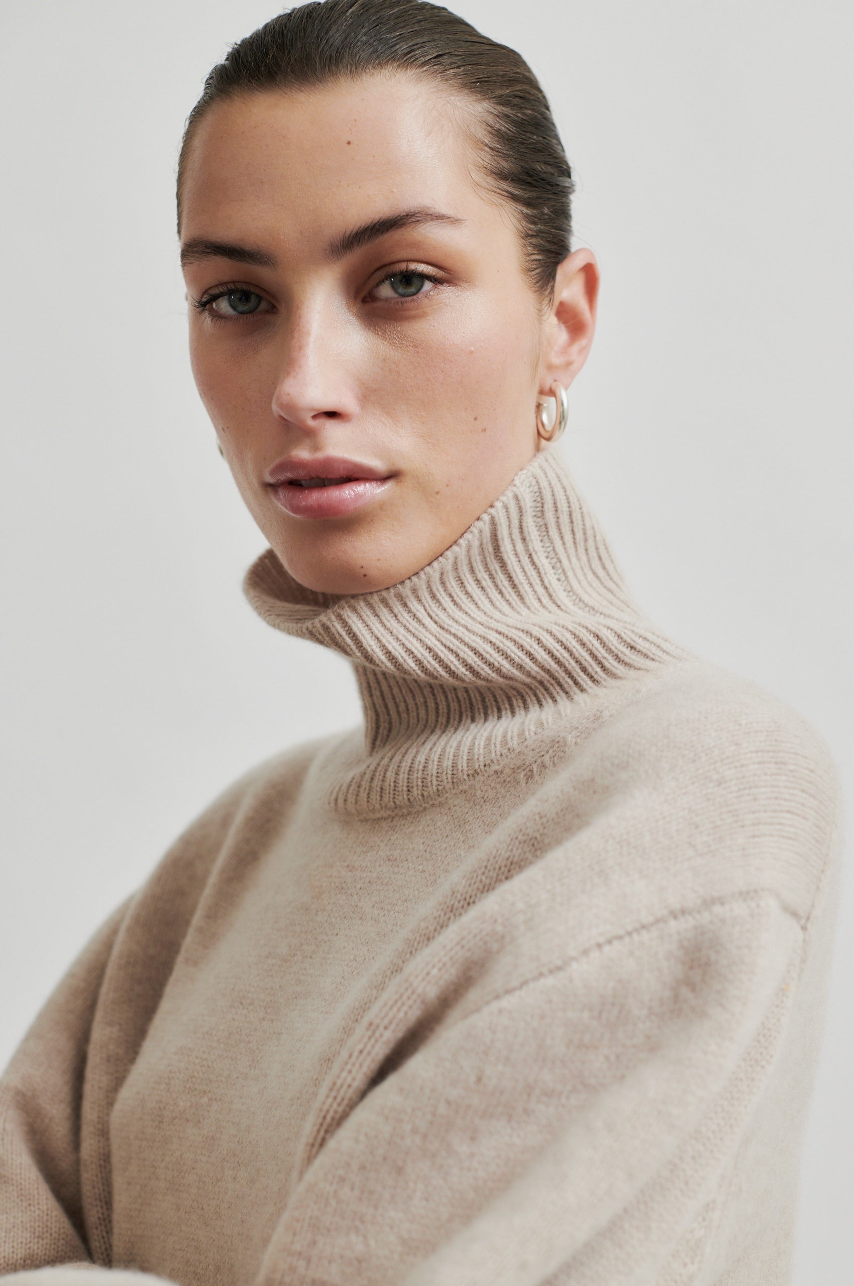  Alpha Knit T-Neck Jumper - Pumice Stone - RUM Amsterdam