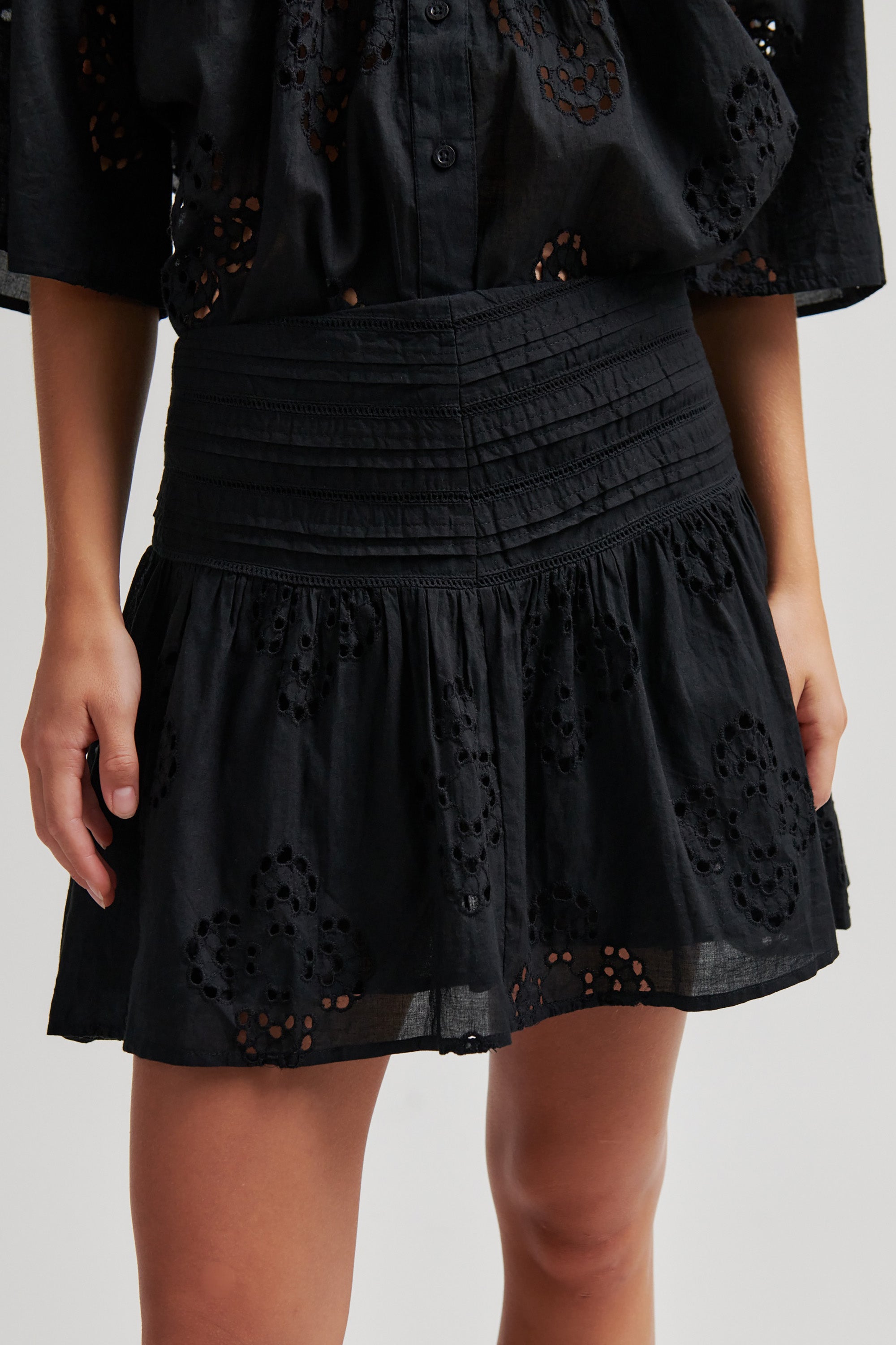 Angelina Skirt - Black