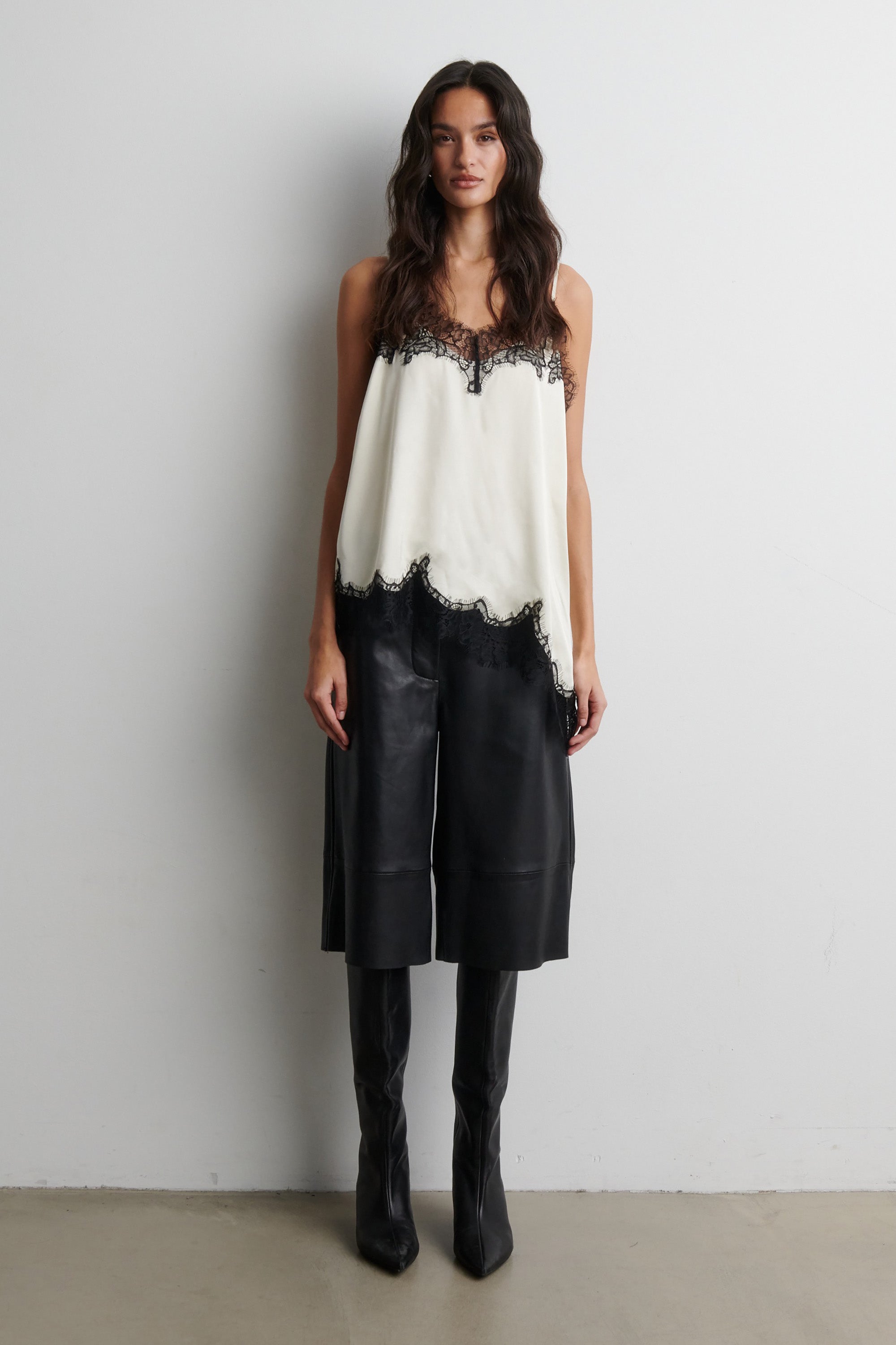 Lacia Contrast Strap Top - Cream Black