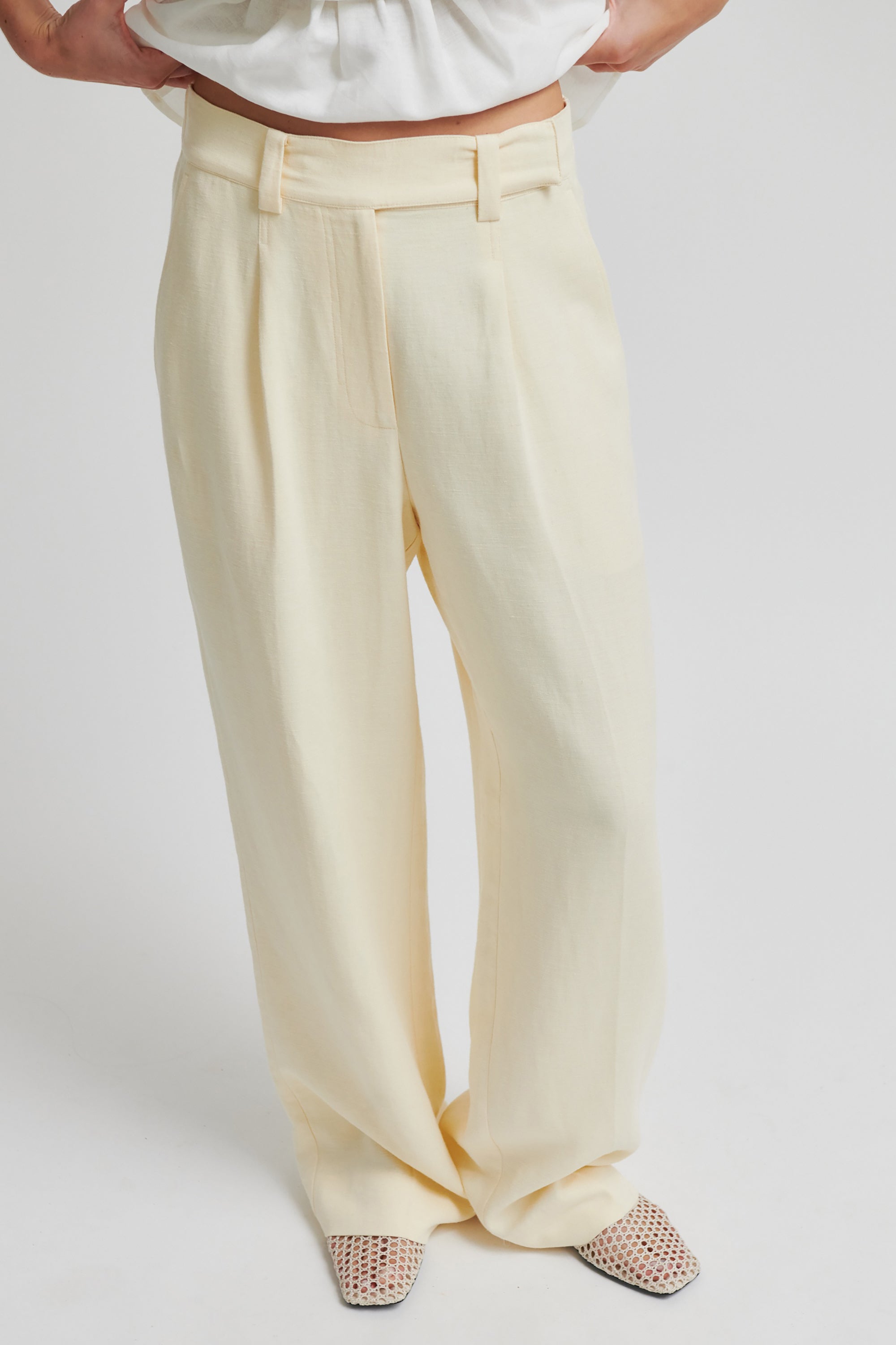 Lino Classic Trousers - Alabaster Gleam